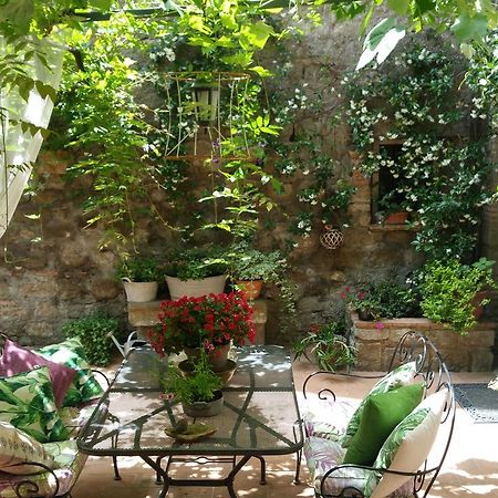 La Locanda Del Riccio Viterbo Buitenkant foto